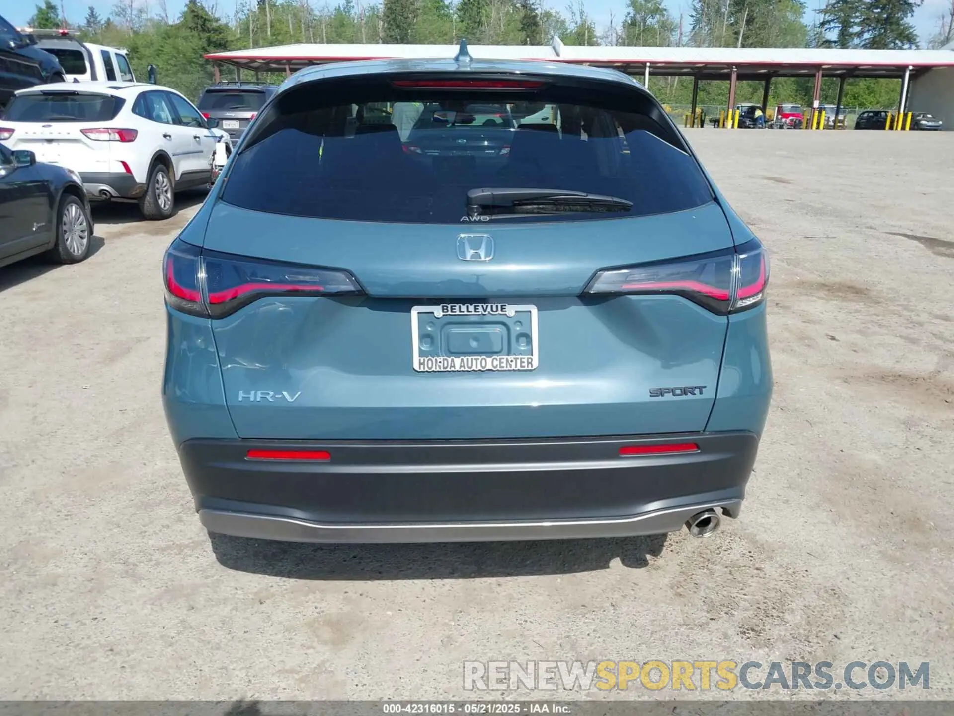 16 Photograph of a damaged car 3CZRZ2H5XSM742232 HONDA HR-V 2025