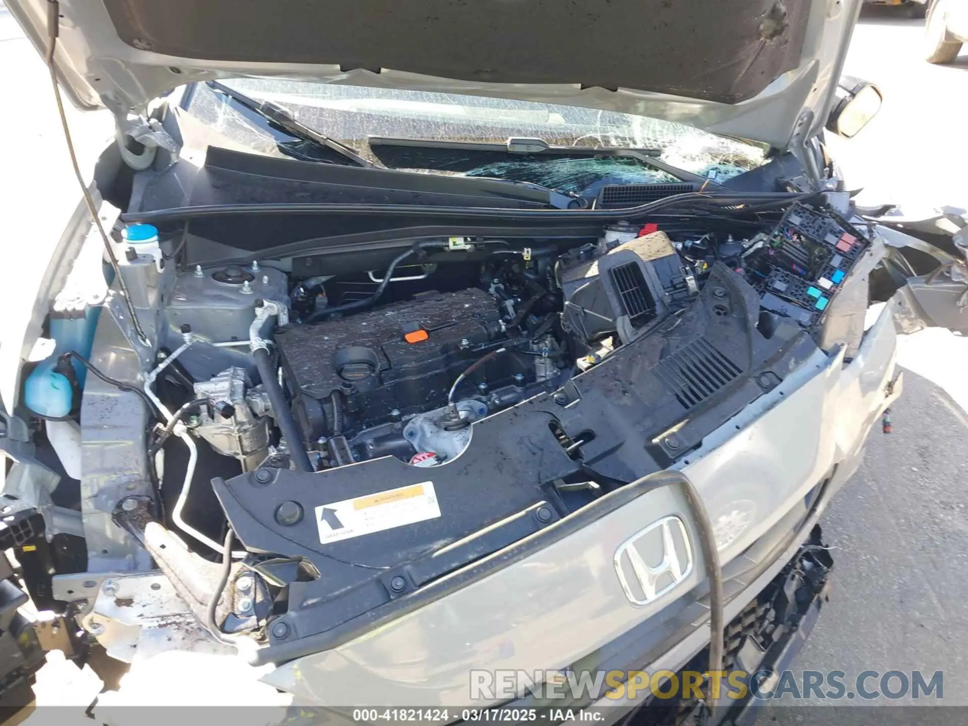 10 Photograph of a damaged car 3CZRZ2H5XSM742795 HONDA HR-V 2025
