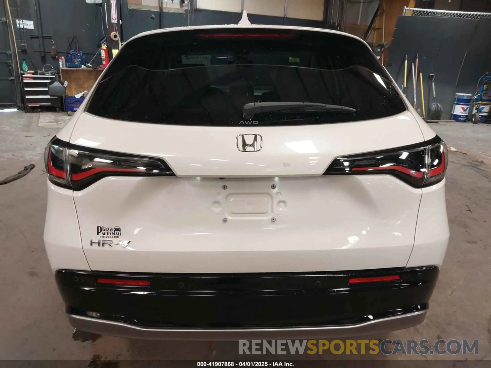 16 Photograph of a damaged car 3CZRZ2H71SM772799 HONDA HR-V 2025