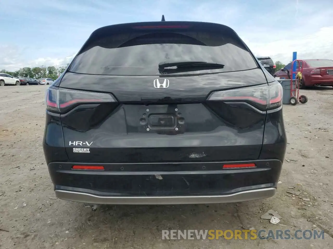 6 Photograph of a damaged car 3CZRZ2H72SM713695 HONDA HR-V 2025