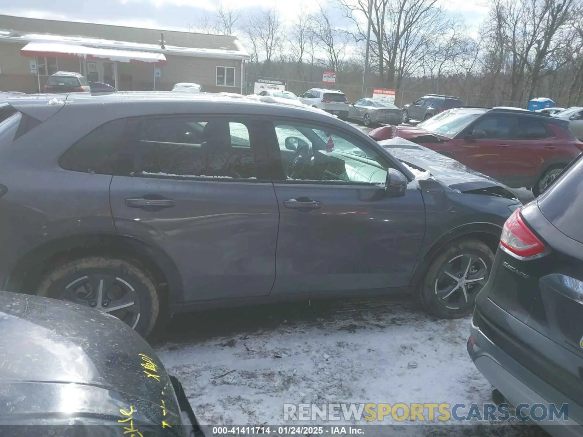 14 Photograph of a damaged car 3CZRZ2H73SM731624 HONDA HR-V 2025