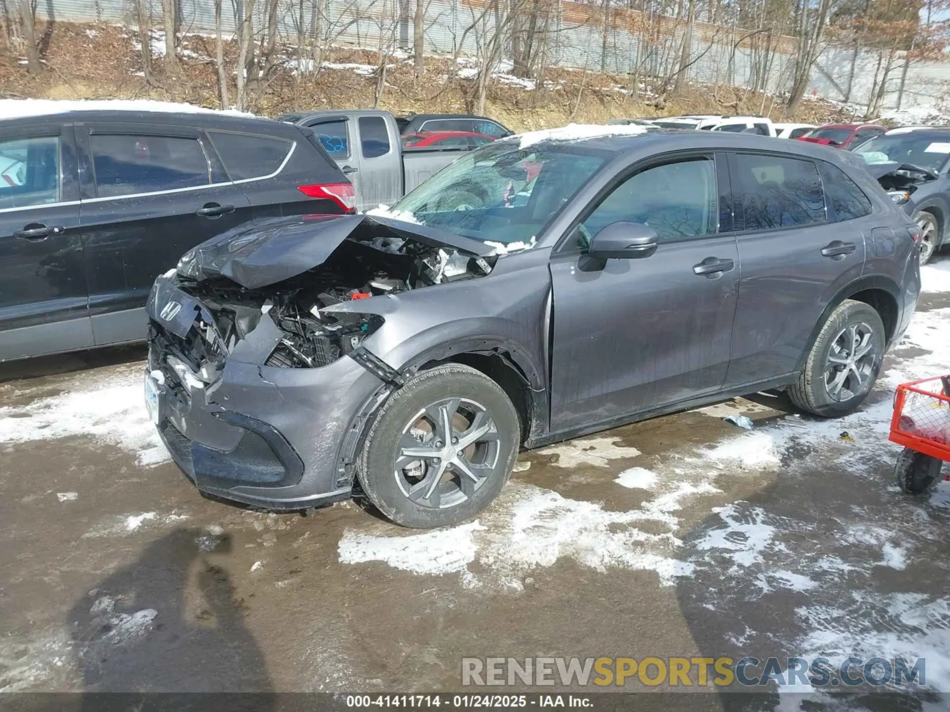 2 Photograph of a damaged car 3CZRZ2H73SM731624 HONDA HR-V 2025