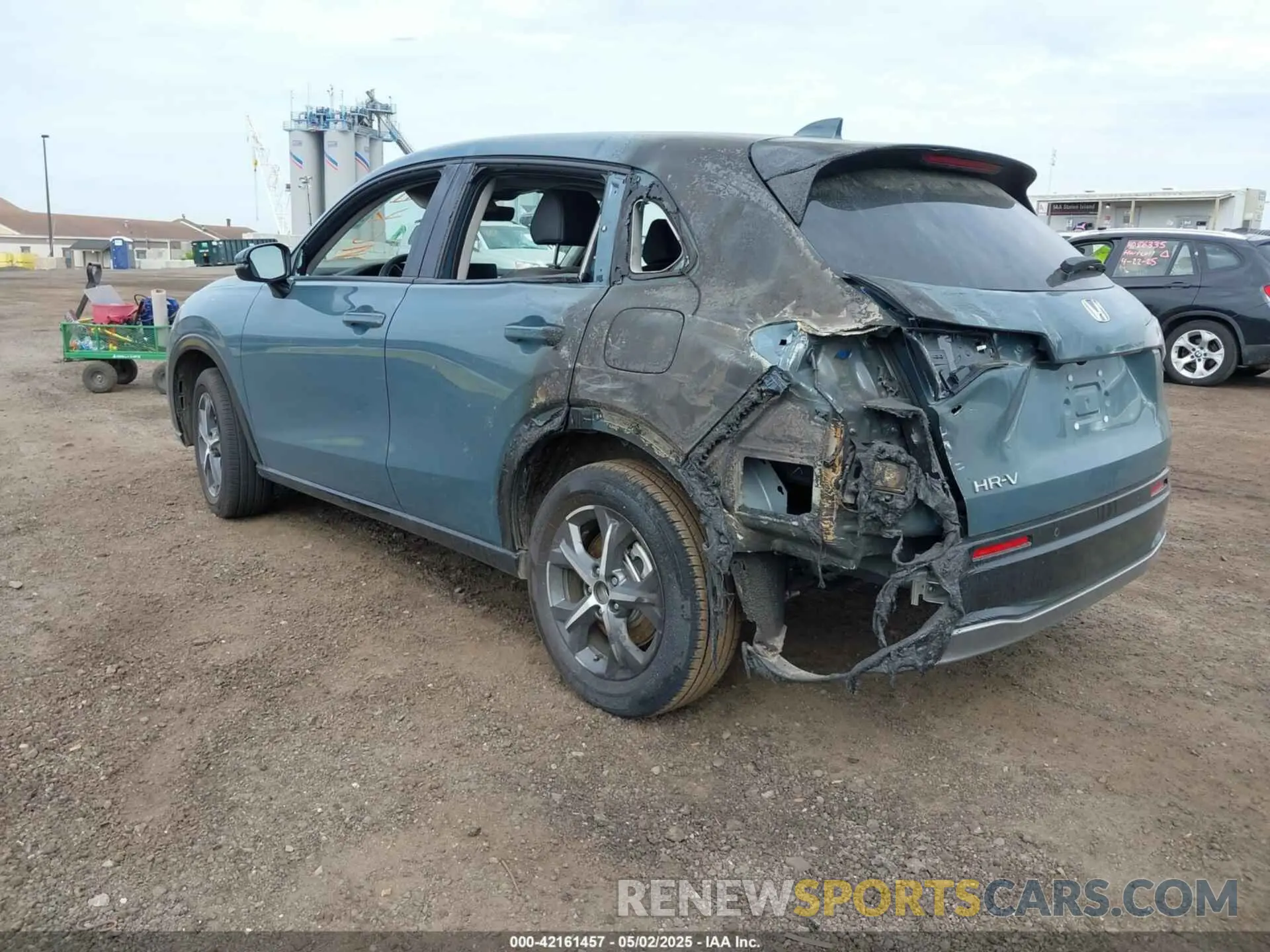 3 Photograph of a damaged car 3CZRZ2H73SM741988 HONDA HR-V 2025