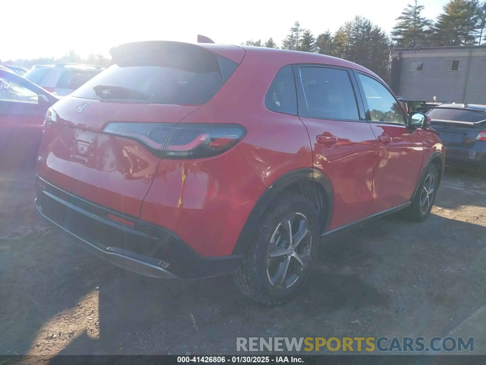 4 Photograph of a damaged car 3CZRZ2H77SM718617 HONDA HR-V 2025
