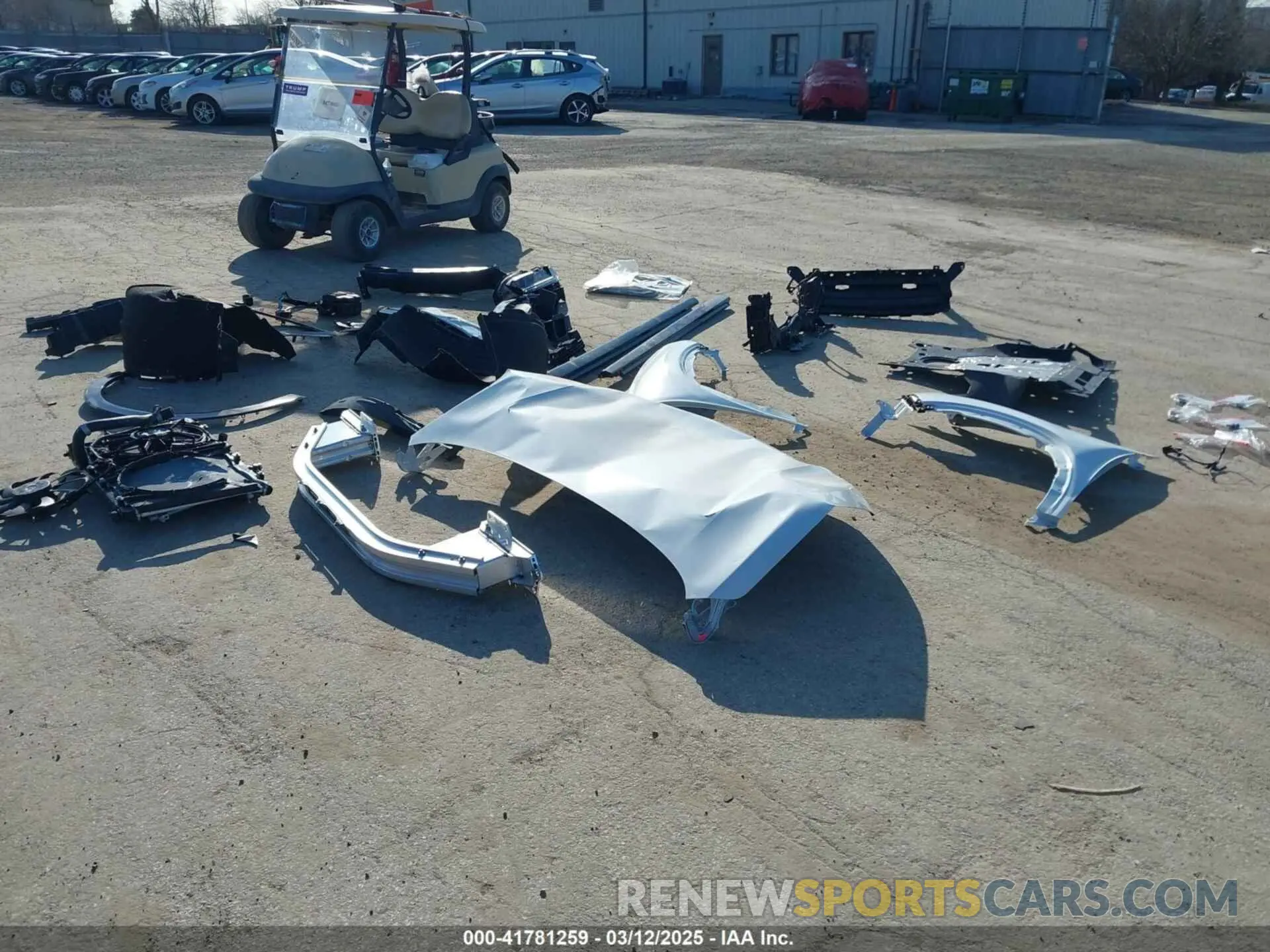 18 Photograph of a damaged car 3CZRZ2H77SM744487 HONDA HR-V 2025