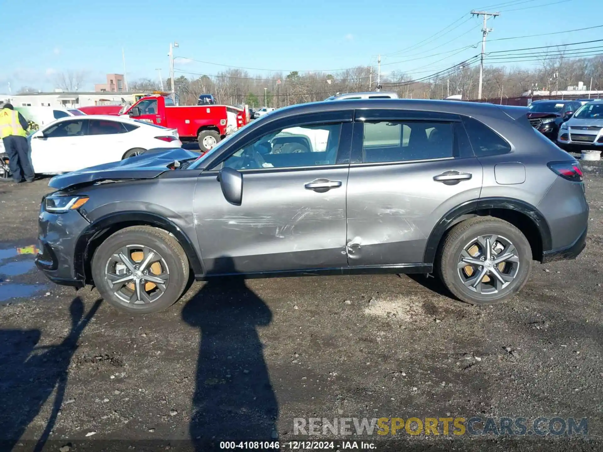 14 Photograph of a damaged car 3CZRZ2H7XSM700919 HONDA HR-V 2025