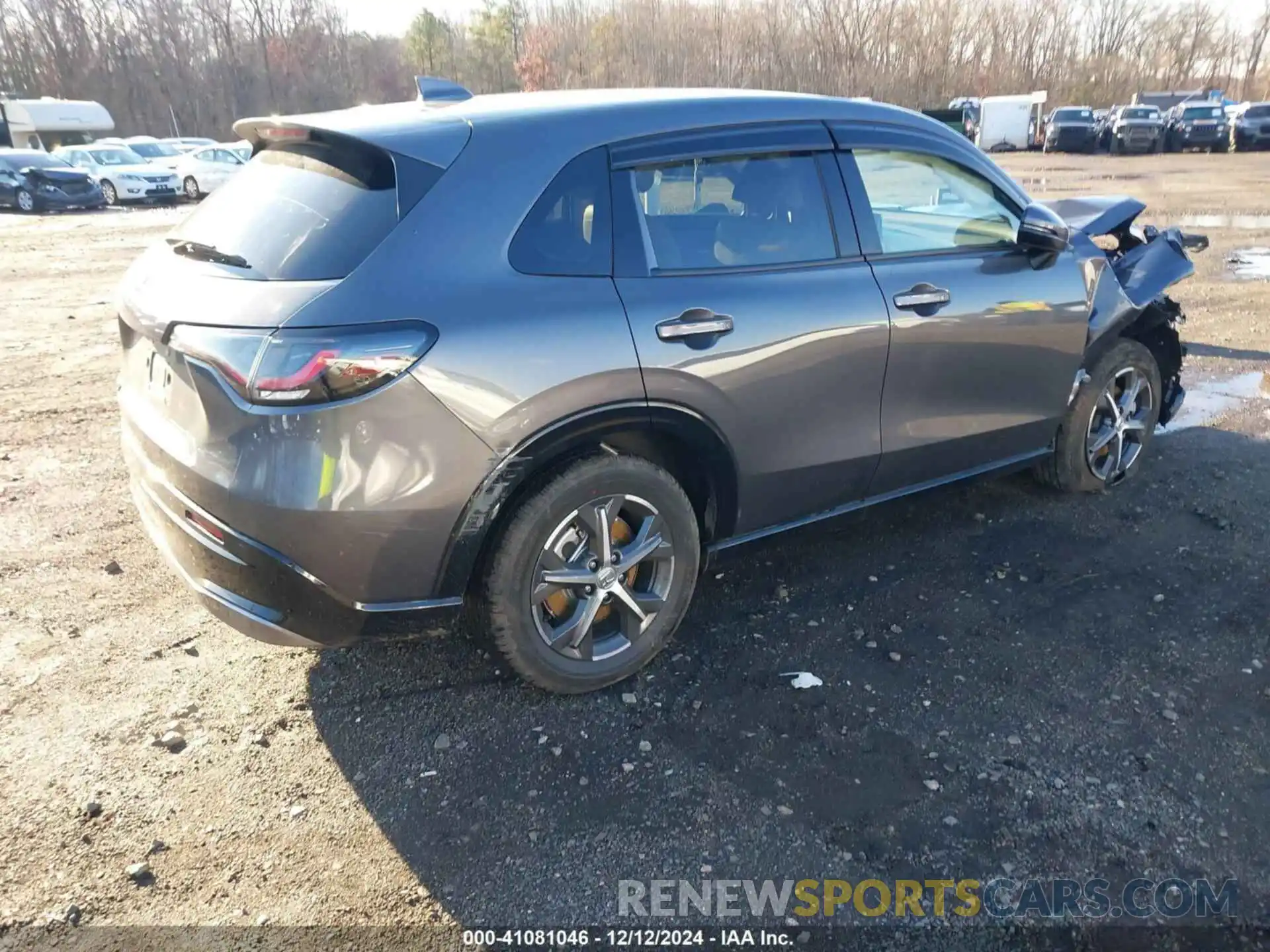 4 Photograph of a damaged car 3CZRZ2H7XSM700919 HONDA HR-V 2025