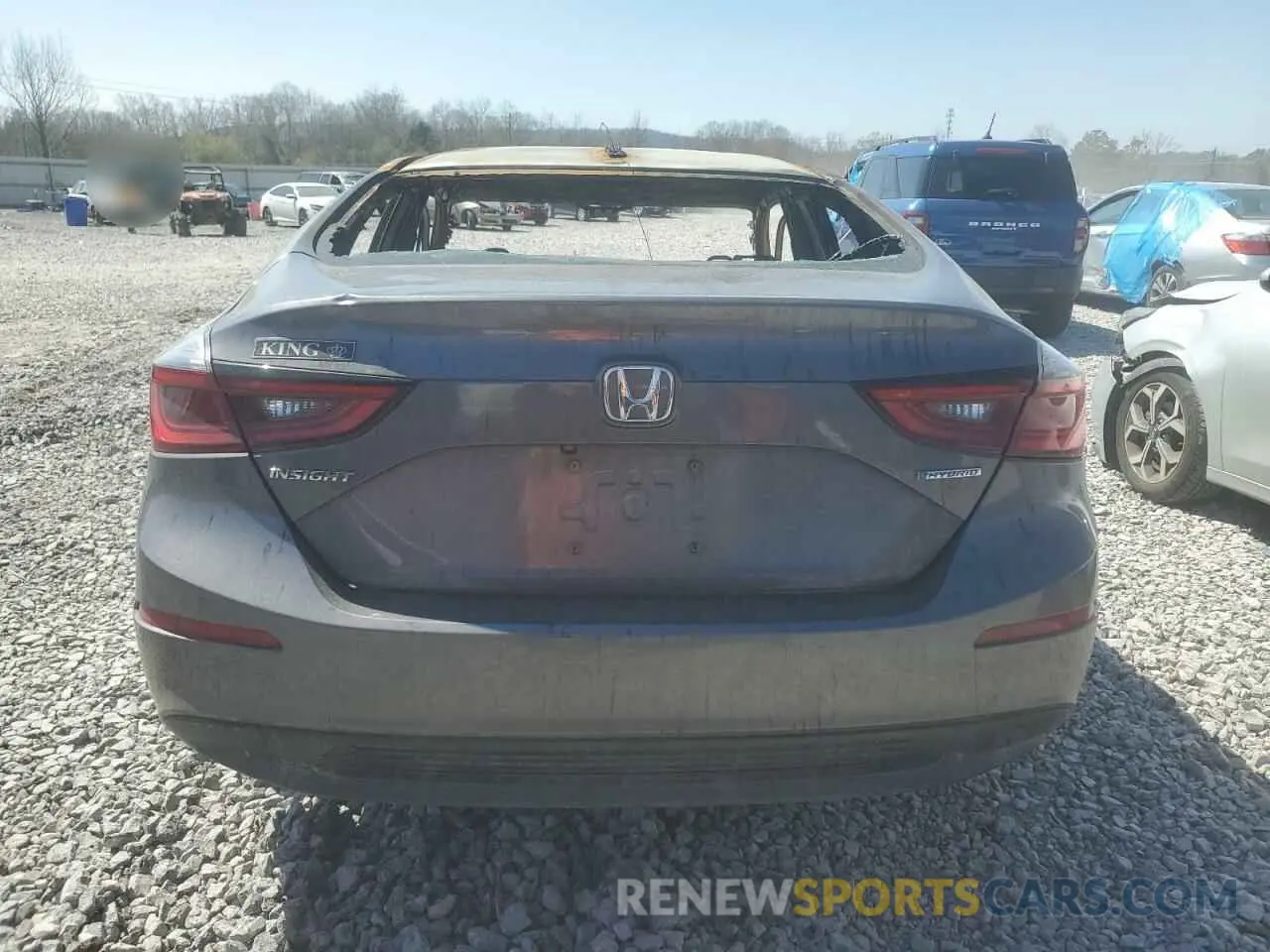6 Photograph of a damaged car 19XZE4F13KE013593 HONDA INSIGHT 2019