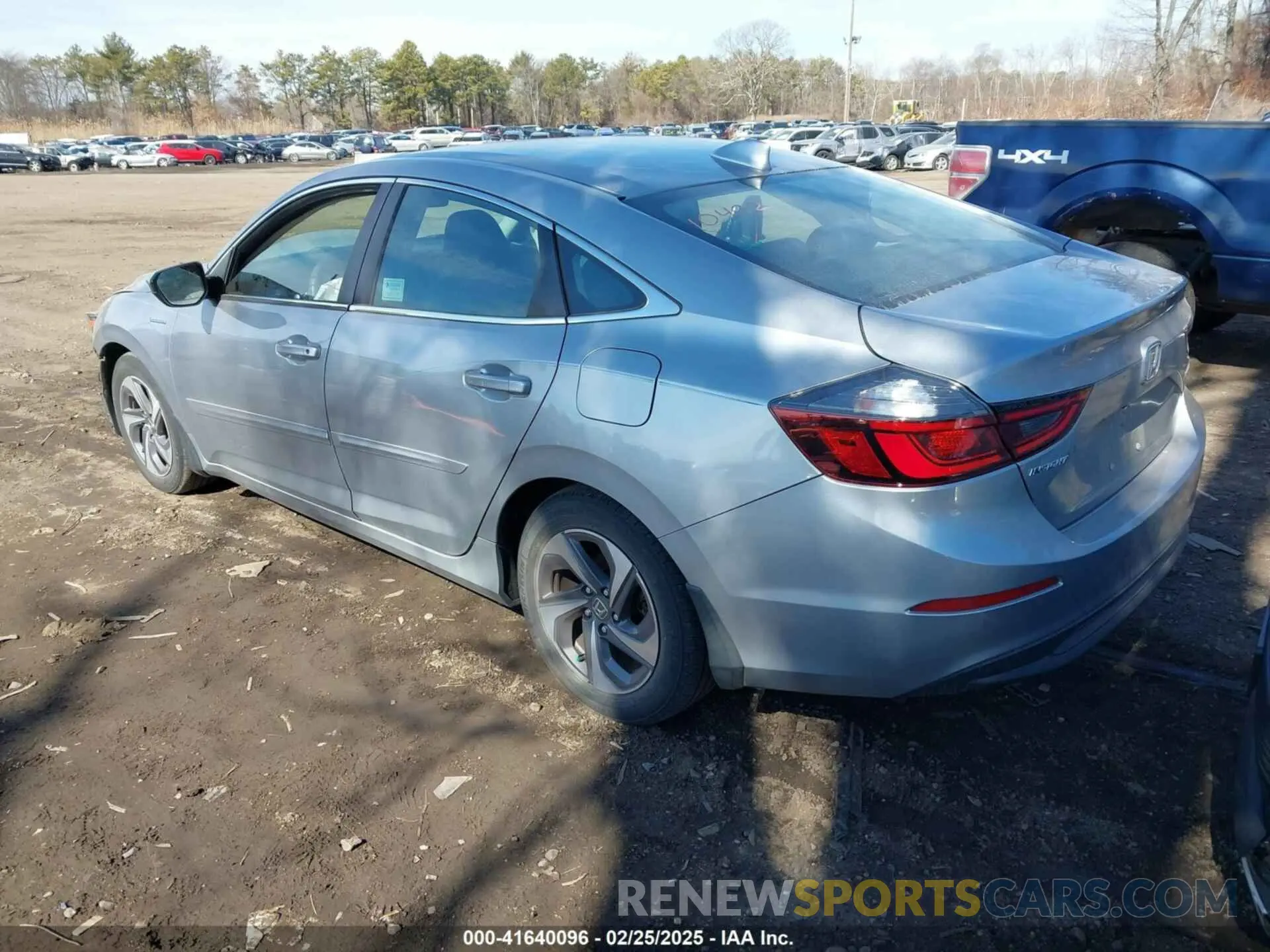 3 Photograph of a damaged car 19XZE4F14KE013196 HONDA INSIGHT 2019