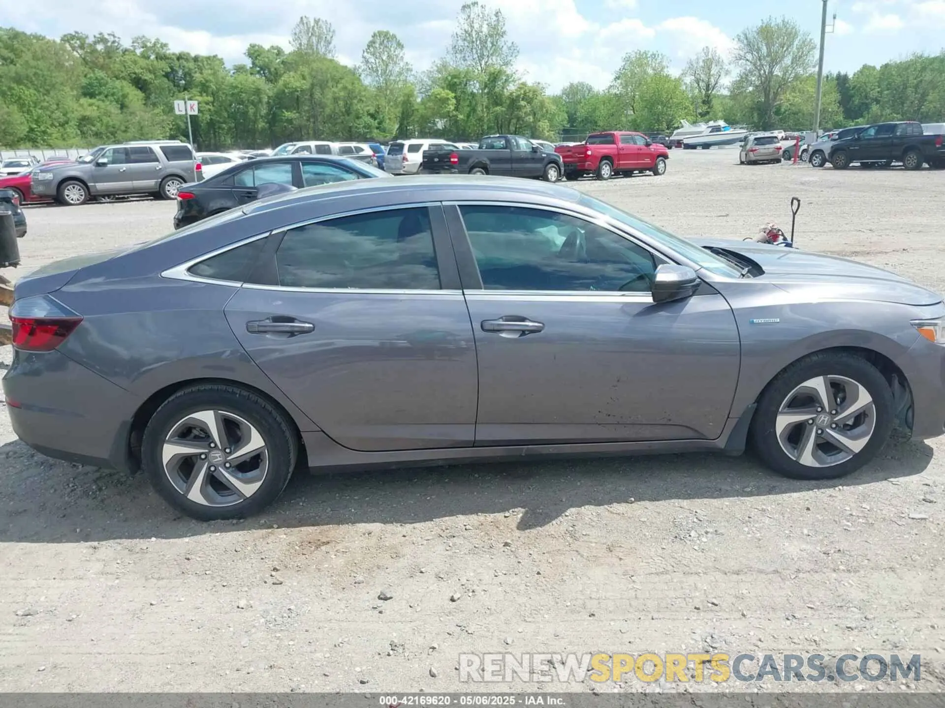 14 Photograph of a damaged car 19XZE4F16KE011059 HONDA INSIGHT 2019