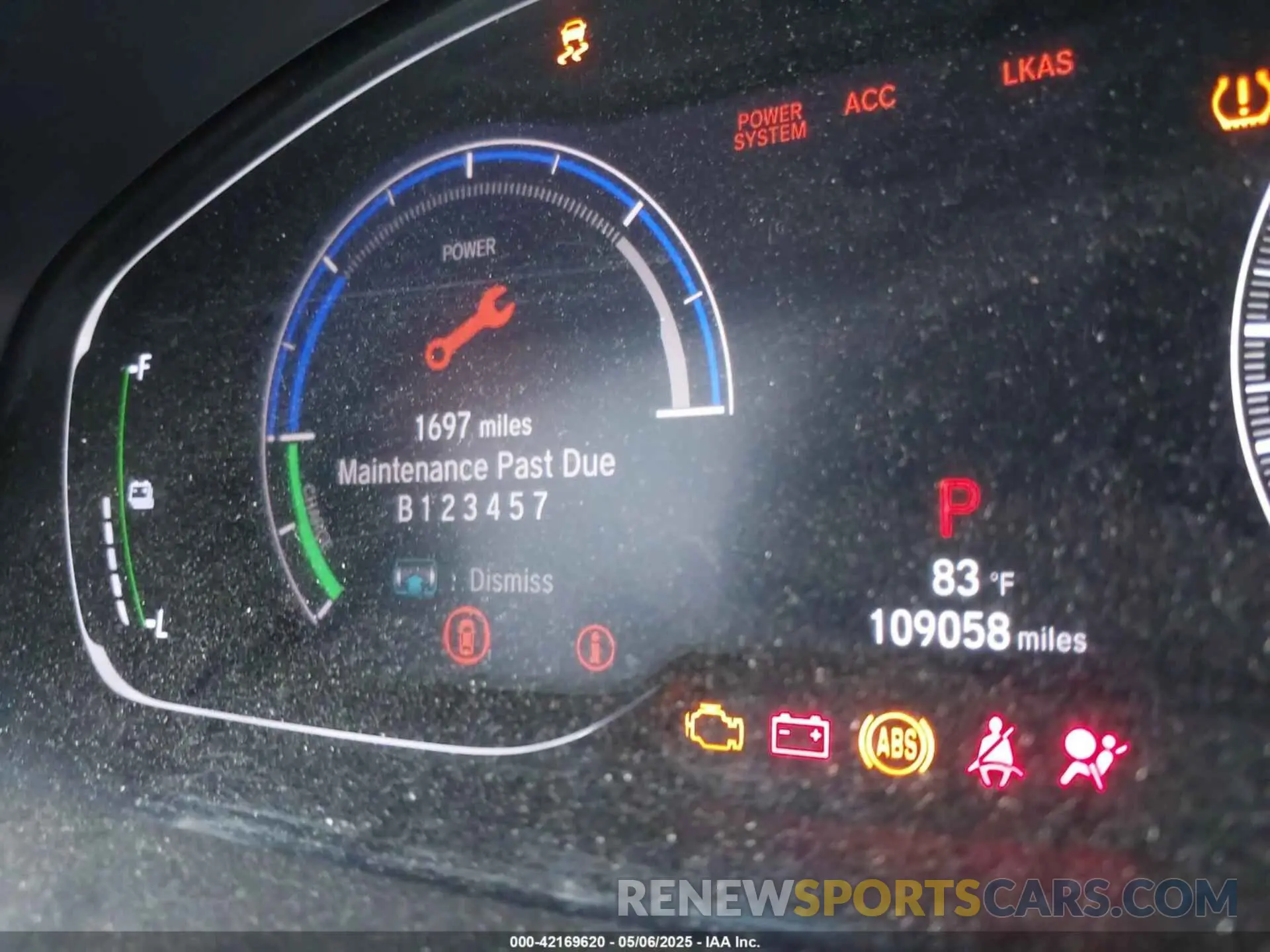 16 Photograph of a damaged car 19XZE4F16KE011059 HONDA INSIGHT 2019