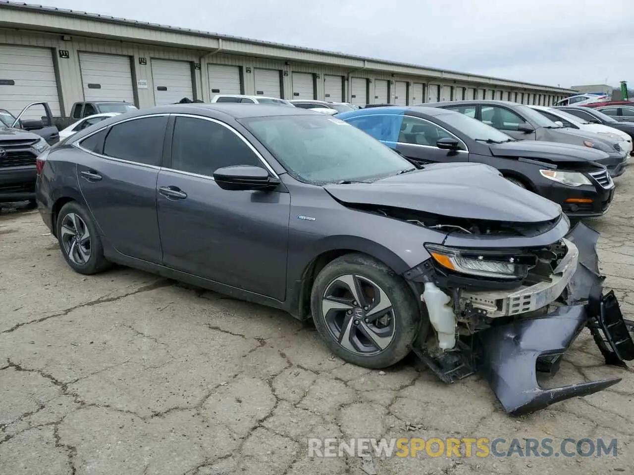 4 Photograph of a damaged car 19XZE4F16KE025608 HONDA INSIGHT 2019