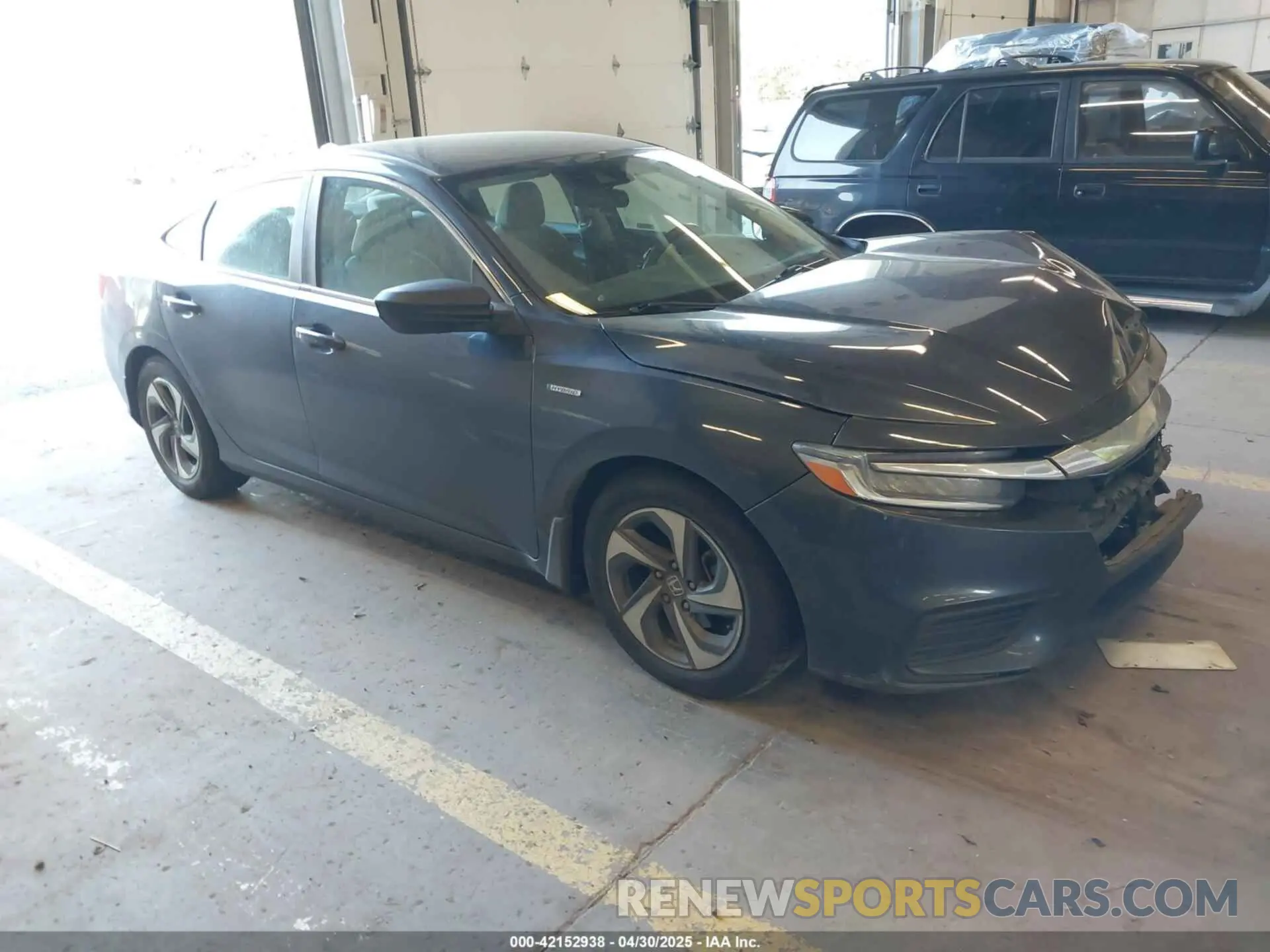 1 Photograph of a damaged car 19XZE4F16KE026659 HONDA INSIGHT 2019