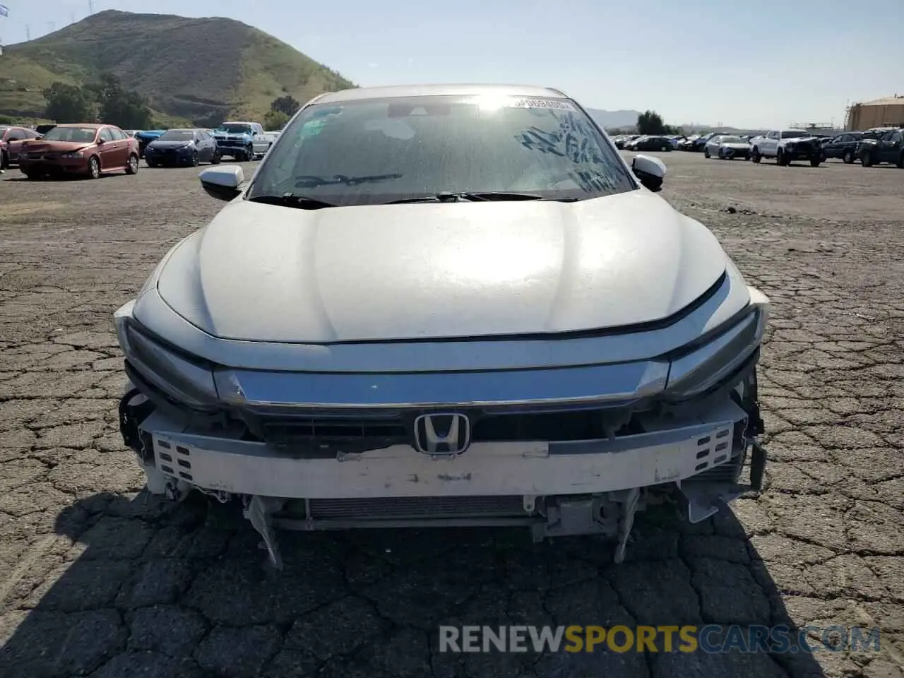 5 Photograph of a damaged car 19XZE4F17KE021048 HONDA INSIGHT 2019