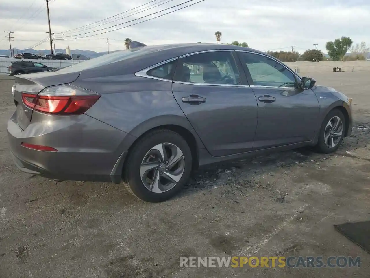 3 Photograph of a damaged car 19XZE4F17KE023639 HONDA INSIGHT 2019