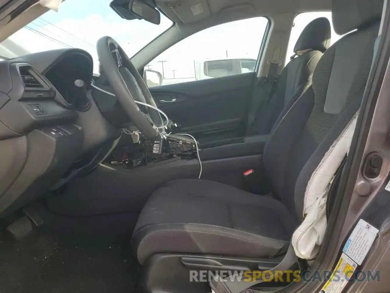 7 Photograph of a damaged car 19XZE4F17KE023639 HONDA INSIGHT 2019