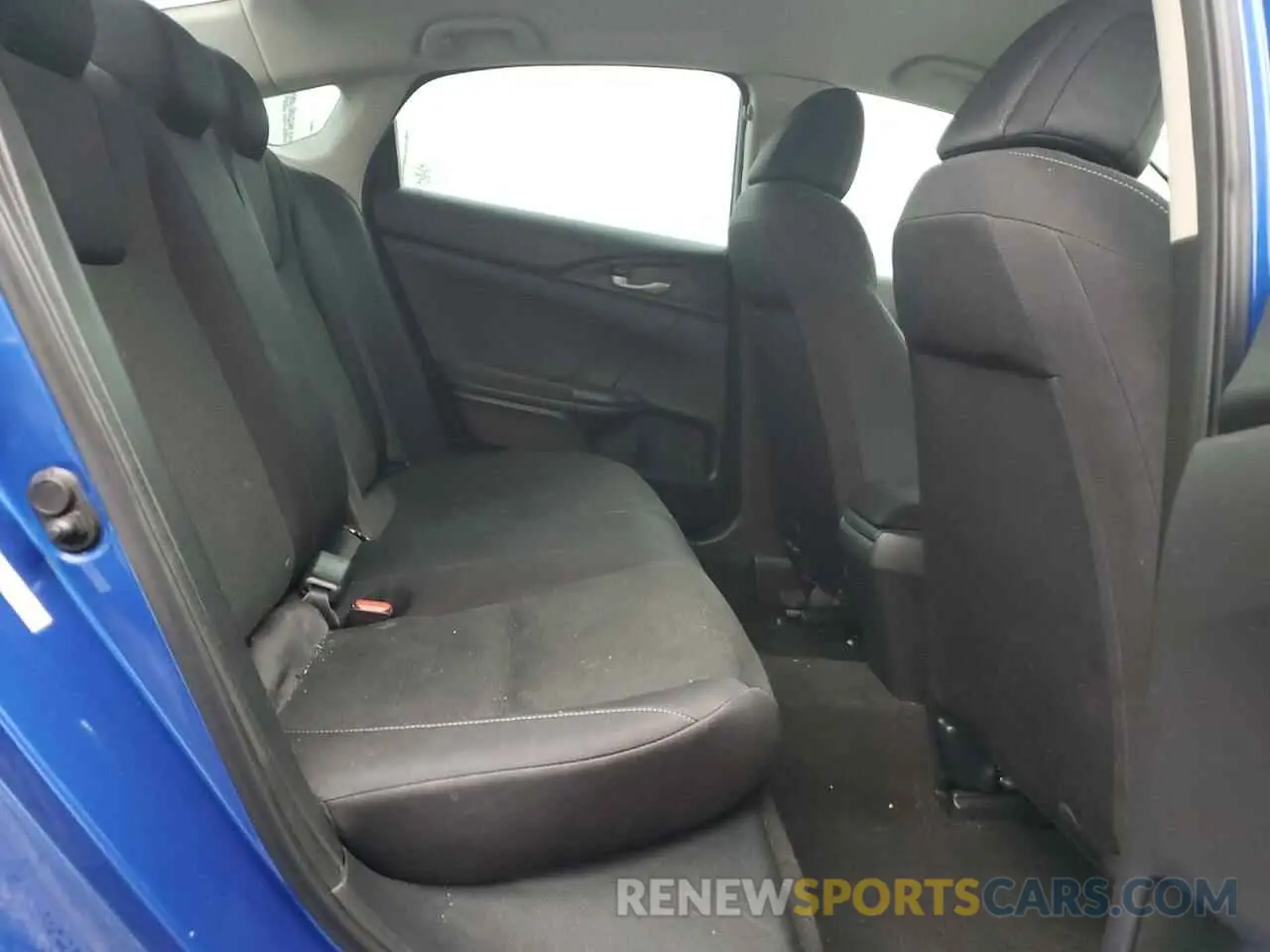 10 Photograph of a damaged car 19XZE4F1XKE030357 HONDA INSIGHT 2019