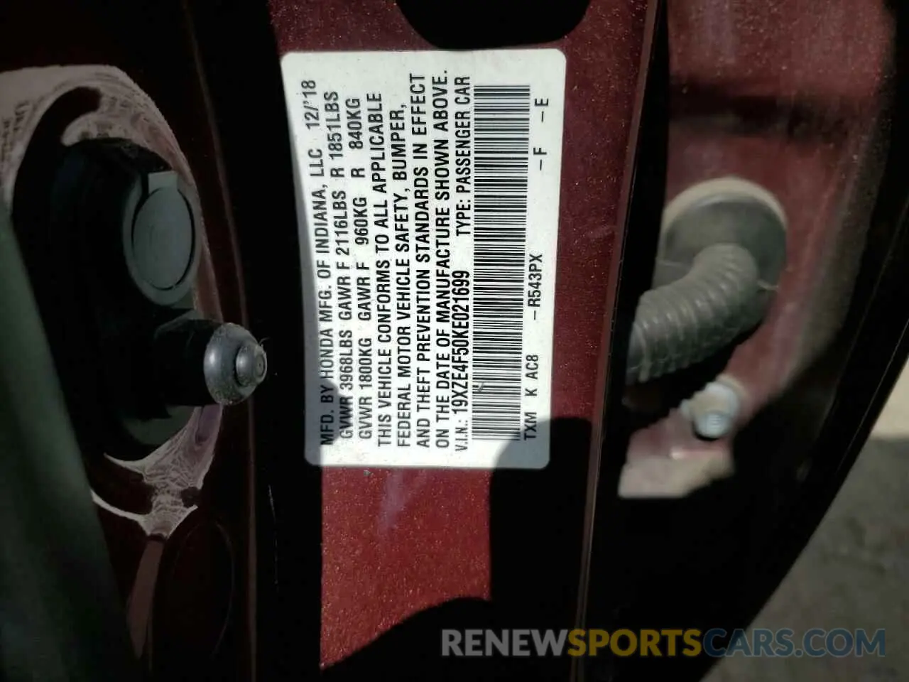 14 Photograph of a damaged car 19XZE4F50KE021699 HONDA INSIGHT 2019