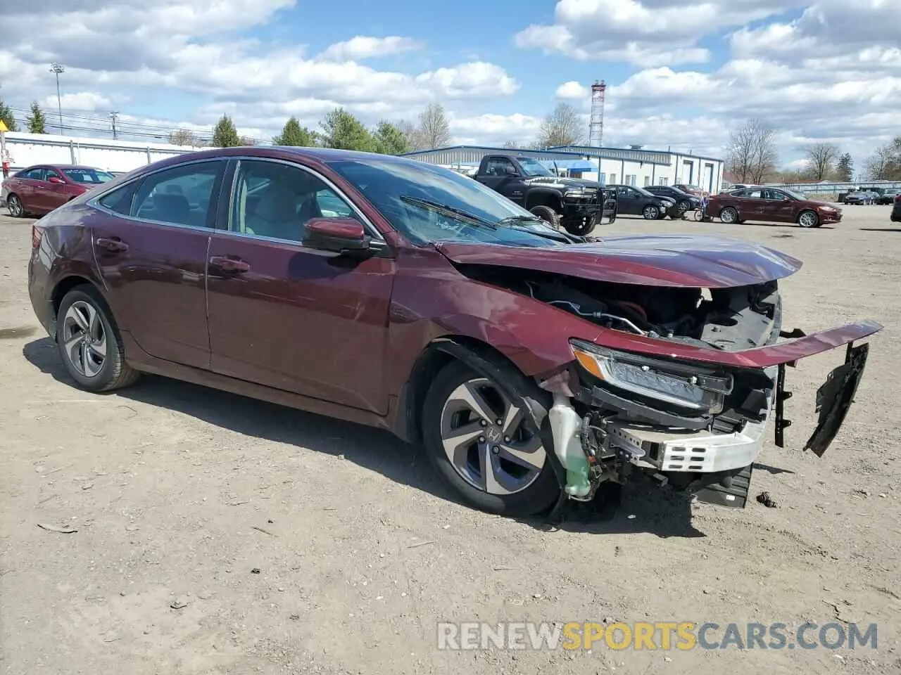4 Photograph of a damaged car 19XZE4F50KE021699 HONDA INSIGHT 2019