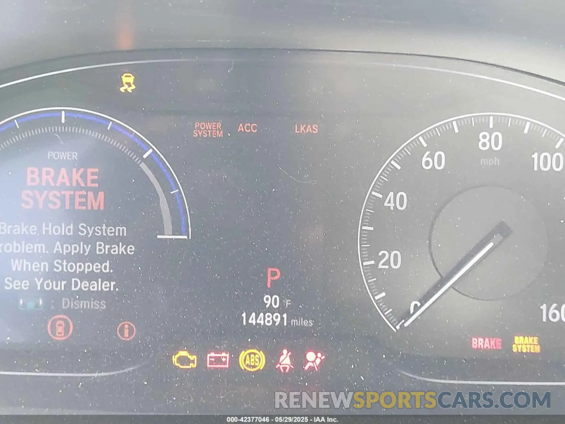 16 Photograph of a damaged car 19XZE4F50KE027924 HONDA INSIGHT 2019