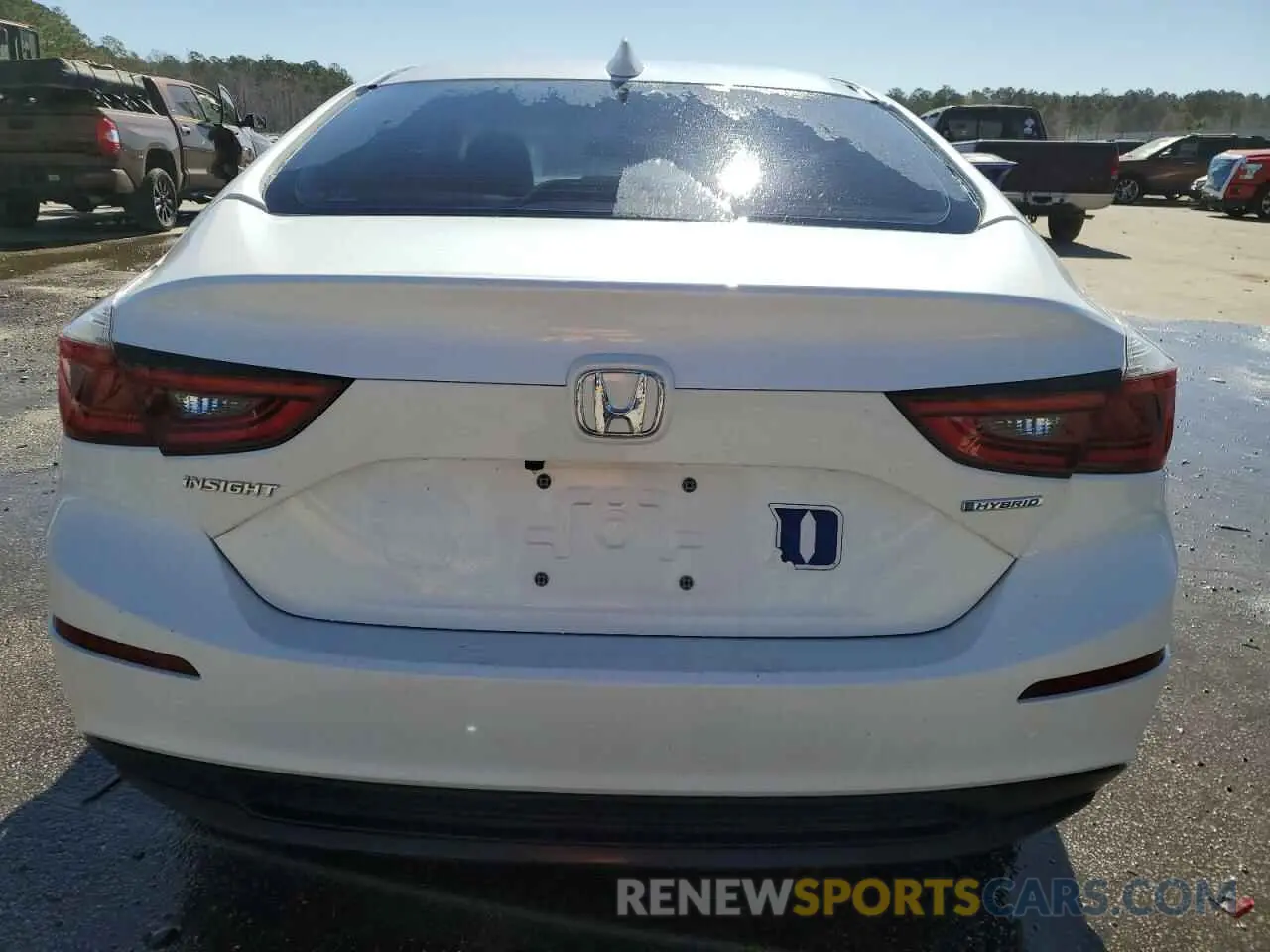6 Photograph of a damaged car 19XZE4F50KE033304 HONDA INSIGHT 2019