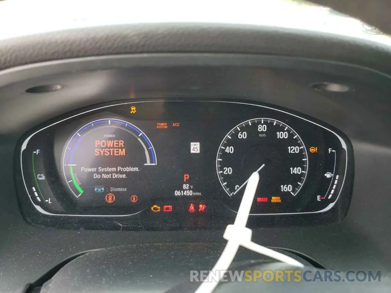 9 Photograph of a damaged car 19XZE4F50KE033304 HONDA INSIGHT 2019