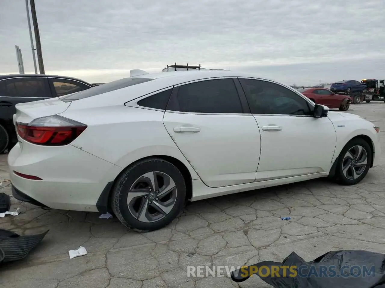 3 Photograph of a damaged car 19XZE4F52KE003849 HONDA INSIGHT 2019