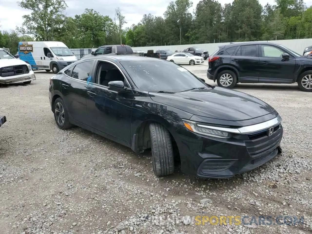 4 Photograph of a damaged car 19XZE4F52KE005035 HONDA INSIGHT 2019
