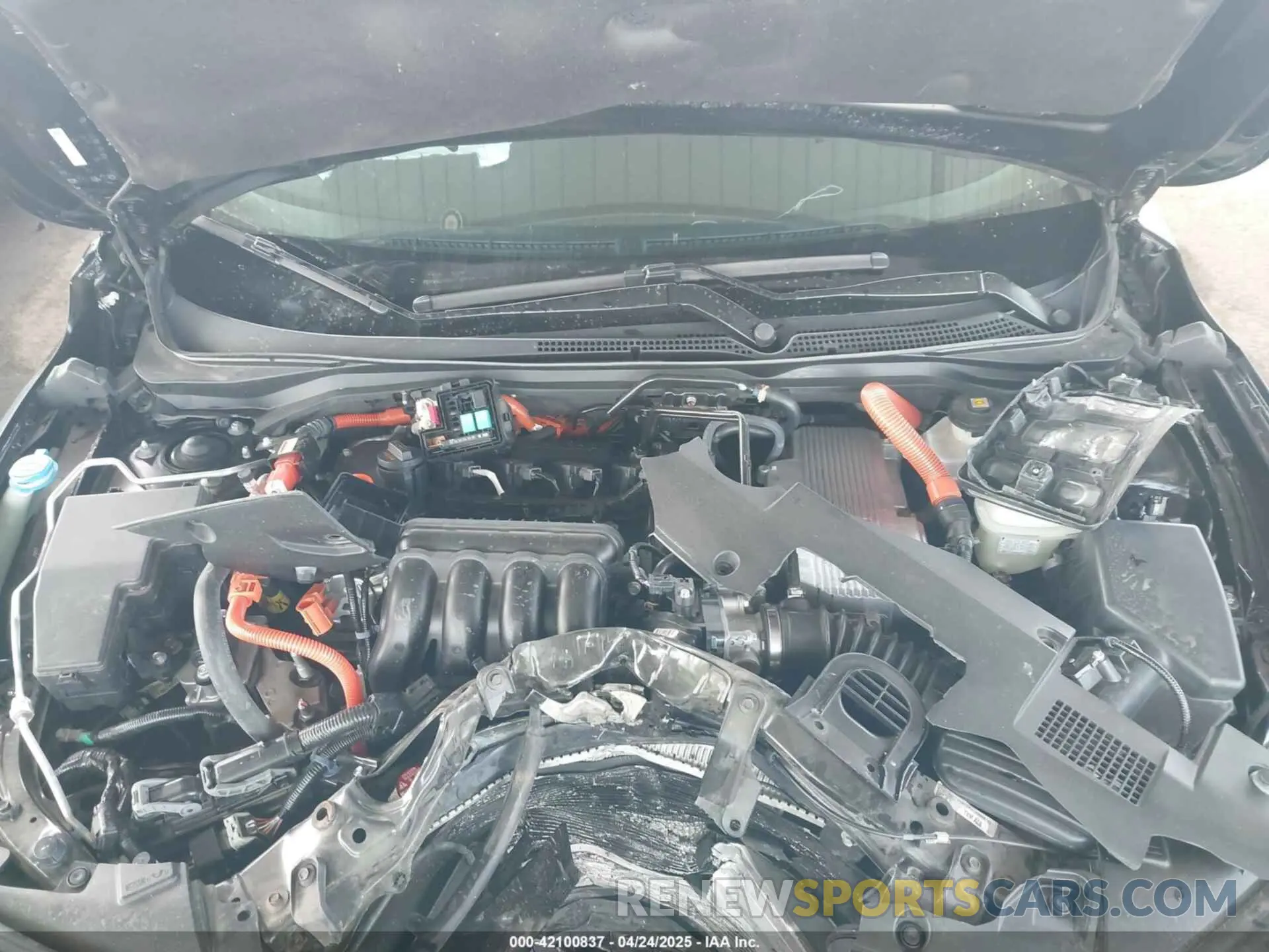 10 Photograph of a damaged car 19XZE4F52KE014737 HONDA INSIGHT 2019