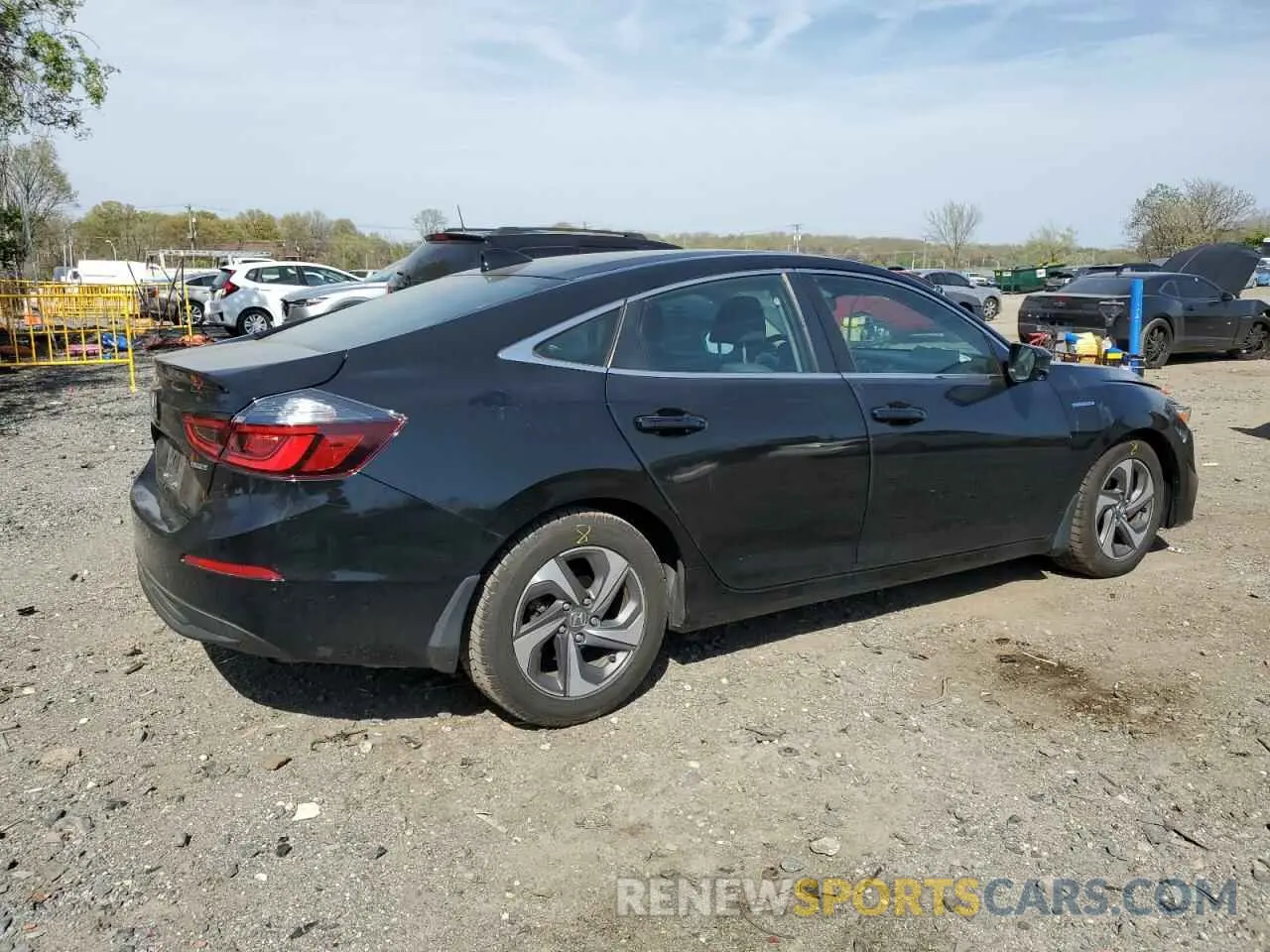 3 Photograph of a damaged car 19XZE4F53KE012804 HONDA INSIGHT 2019