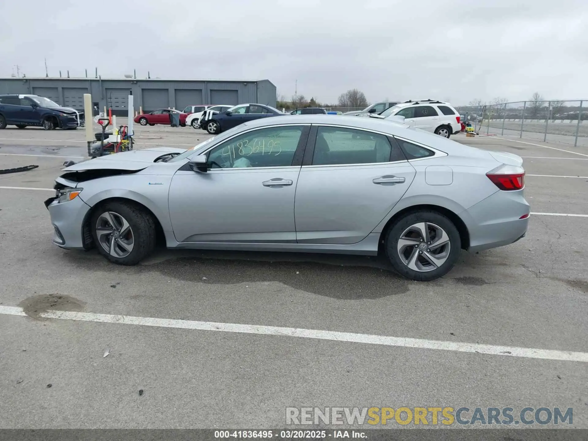 14 Photograph of a damaged car 19XZE4F54KE010155 HONDA INSIGHT 2019