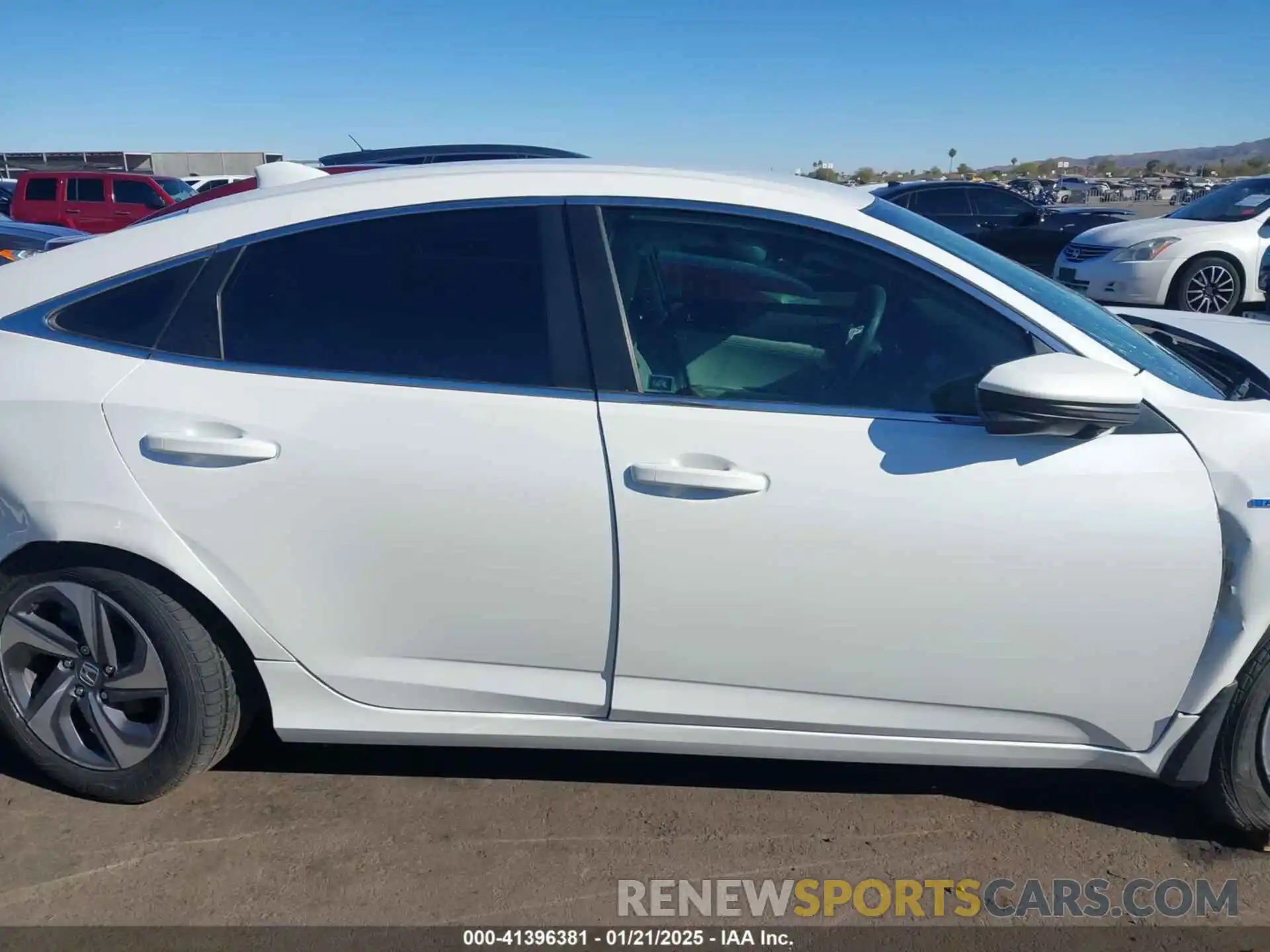 13 Photograph of a damaged car 19XZE4F54KE022533 HONDA INSIGHT 2019