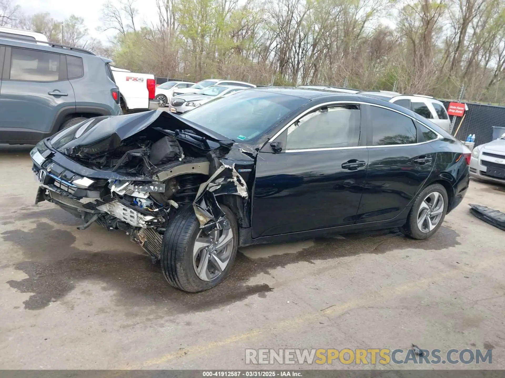 14 Photograph of a damaged car 19XZE4F54KE024461 HONDA INSIGHT 2019