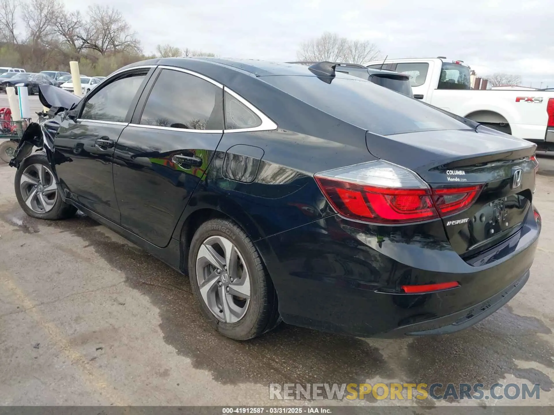 3 Photograph of a damaged car 19XZE4F54KE024461 HONDA INSIGHT 2019