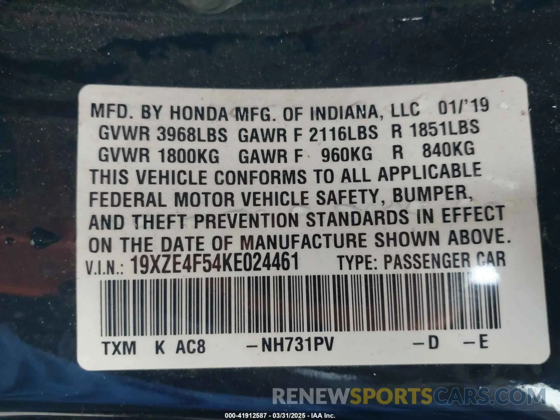 9 Photograph of a damaged car 19XZE4F54KE024461 HONDA INSIGHT 2019