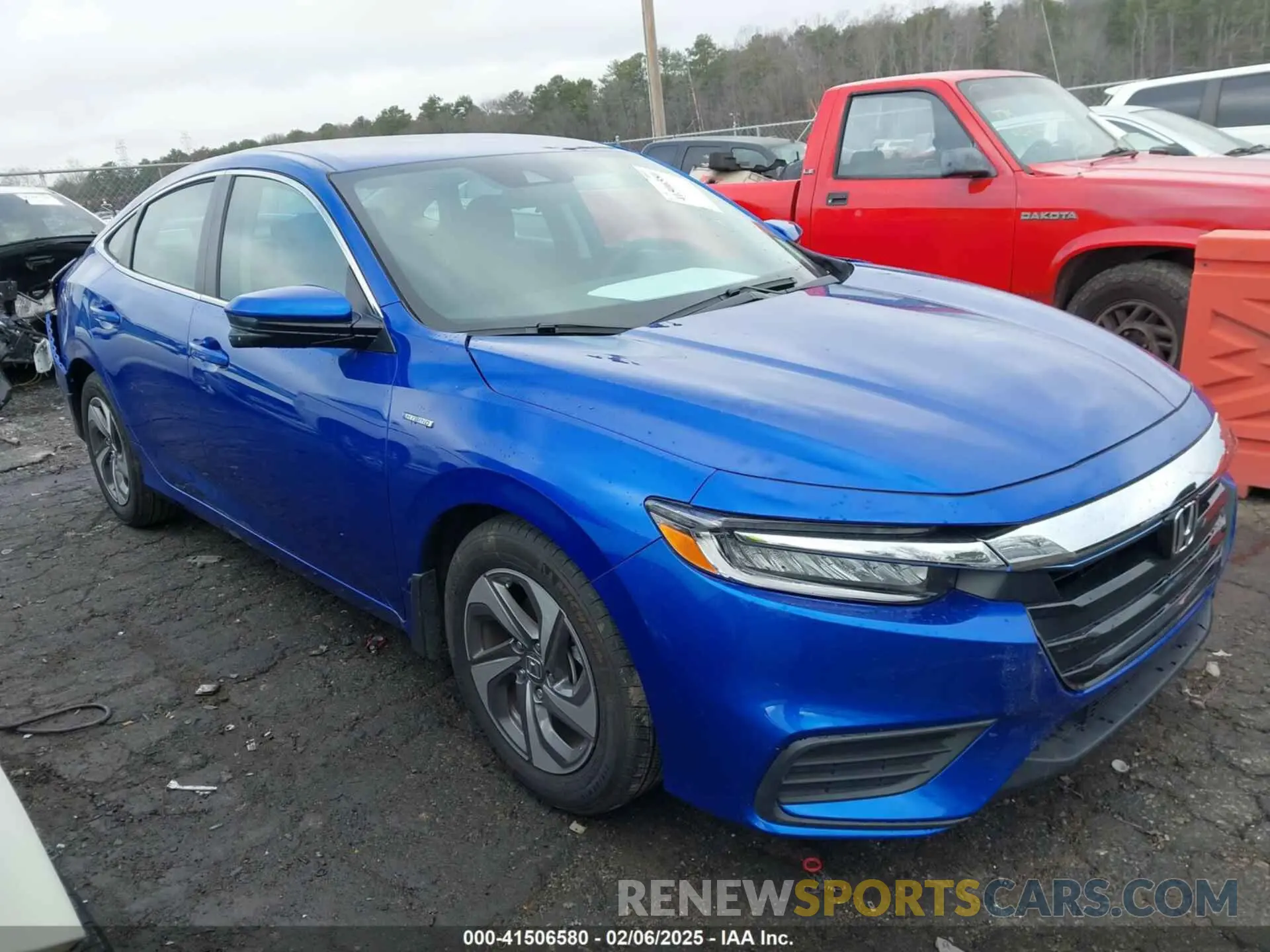 1 Photograph of a damaged car 19XZE4F54KE025545 HONDA INSIGHT 2019