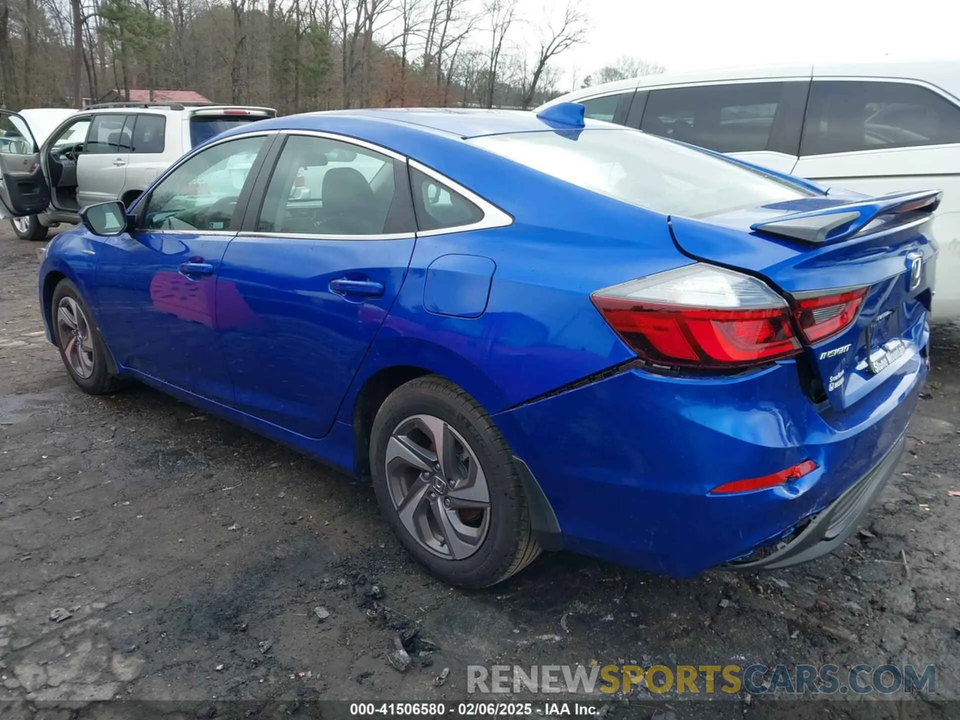 3 Photograph of a damaged car 19XZE4F54KE025545 HONDA INSIGHT 2019