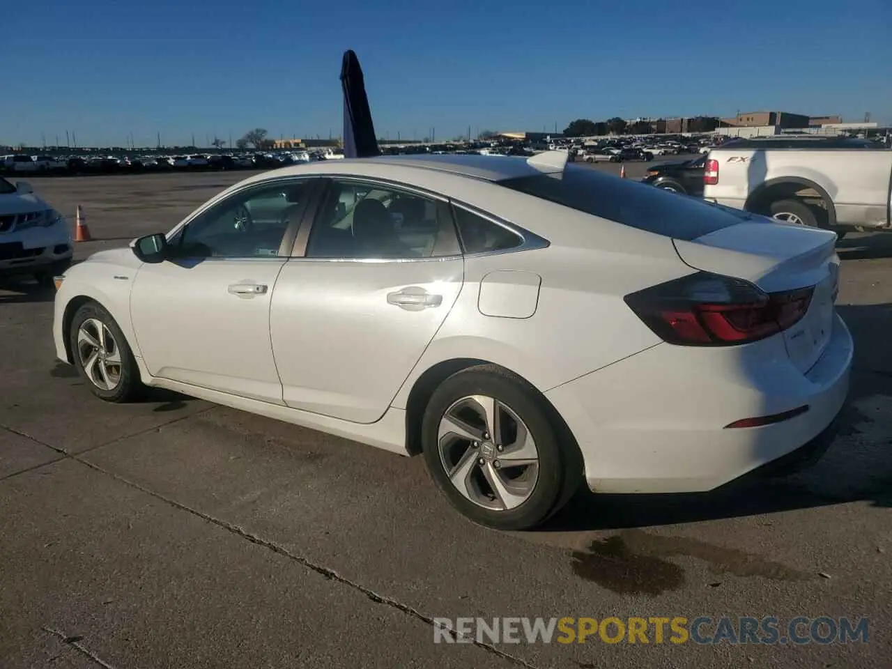 2 Photograph of a damaged car 19XZE4F55KE028941 HONDA INSIGHT 2019