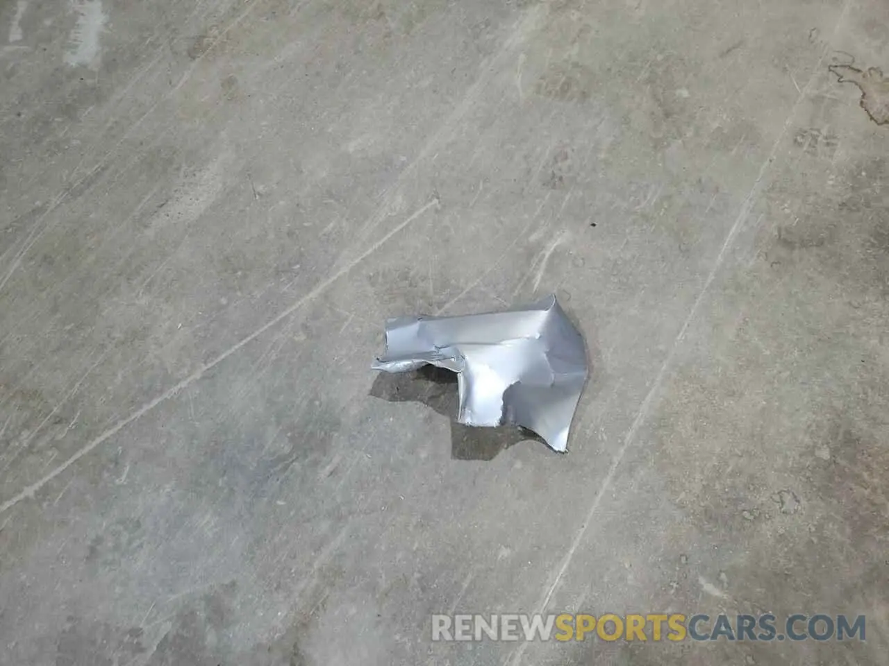 12 Photograph of a damaged car 19XZE4F56KE023943 HONDA INSIGHT 2019