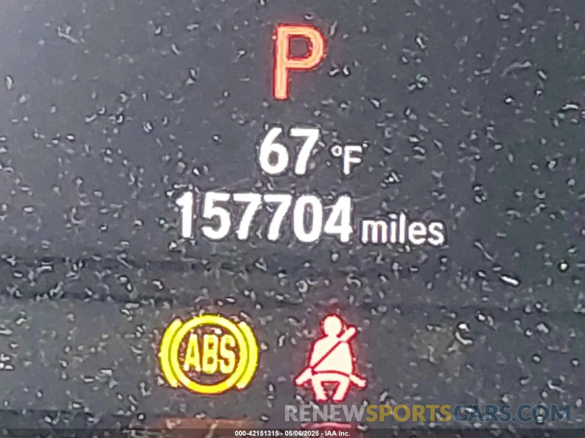 16 Photograph of a damaged car 19XZE4F56KE025837 HONDA INSIGHT 2019