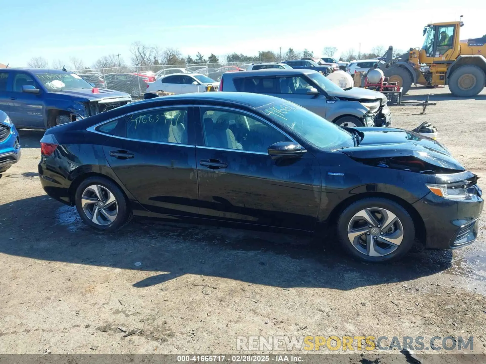 14 Photograph of a damaged car 19XZE4F57KE014734 HONDA INSIGHT 2019