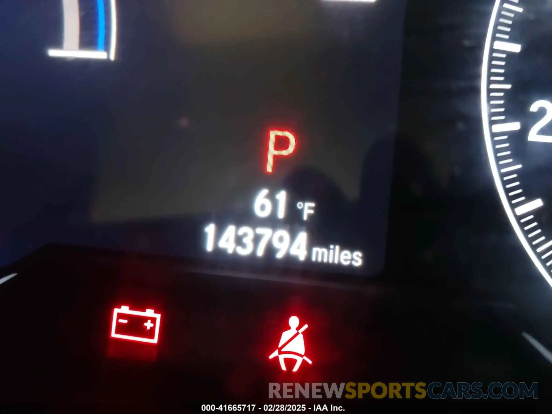 16 Photograph of a damaged car 19XZE4F57KE014734 HONDA INSIGHT 2019