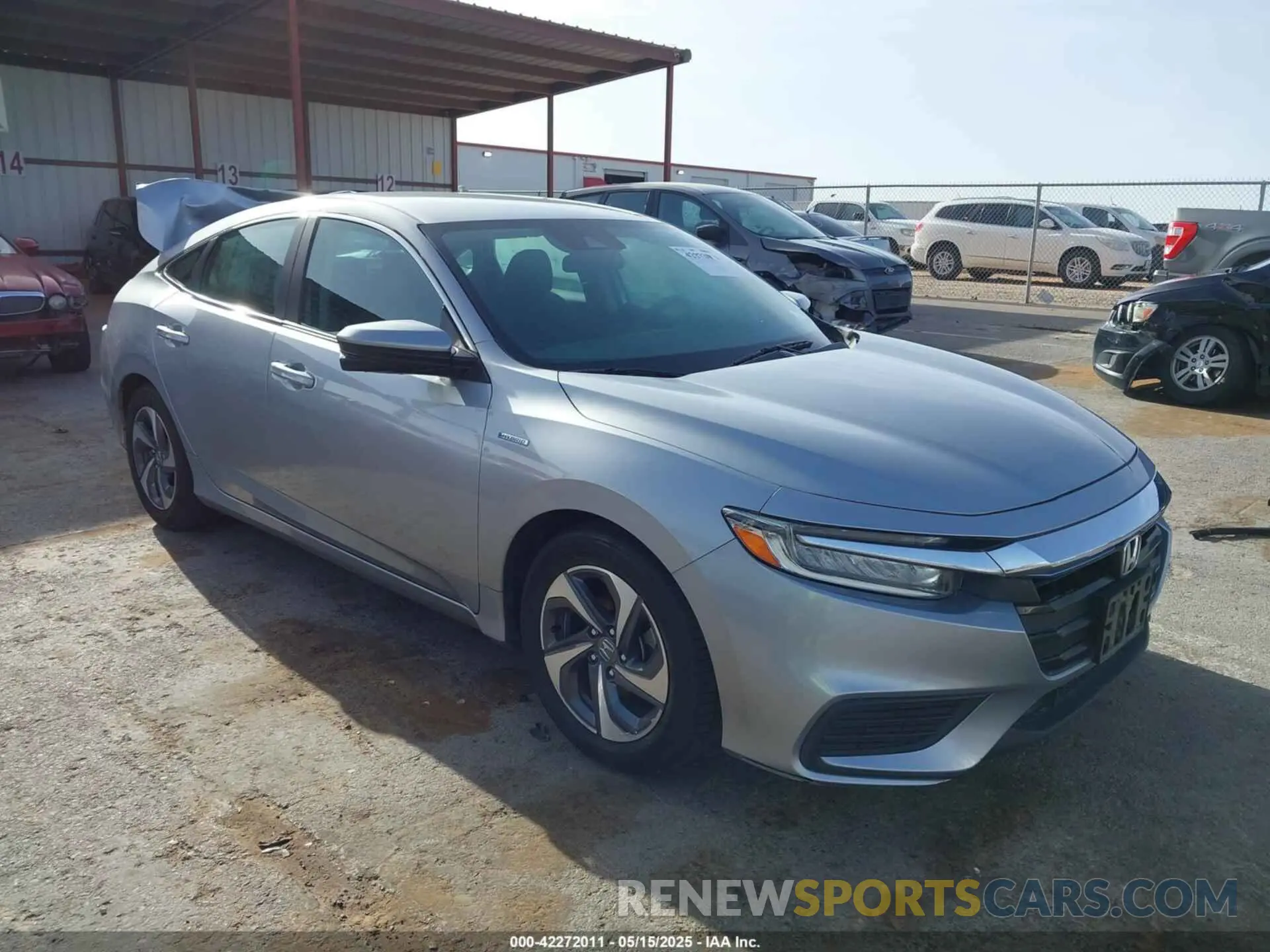 1 Photograph of a damaged car 19XZE4F57KE018251 HONDA INSIGHT 2019