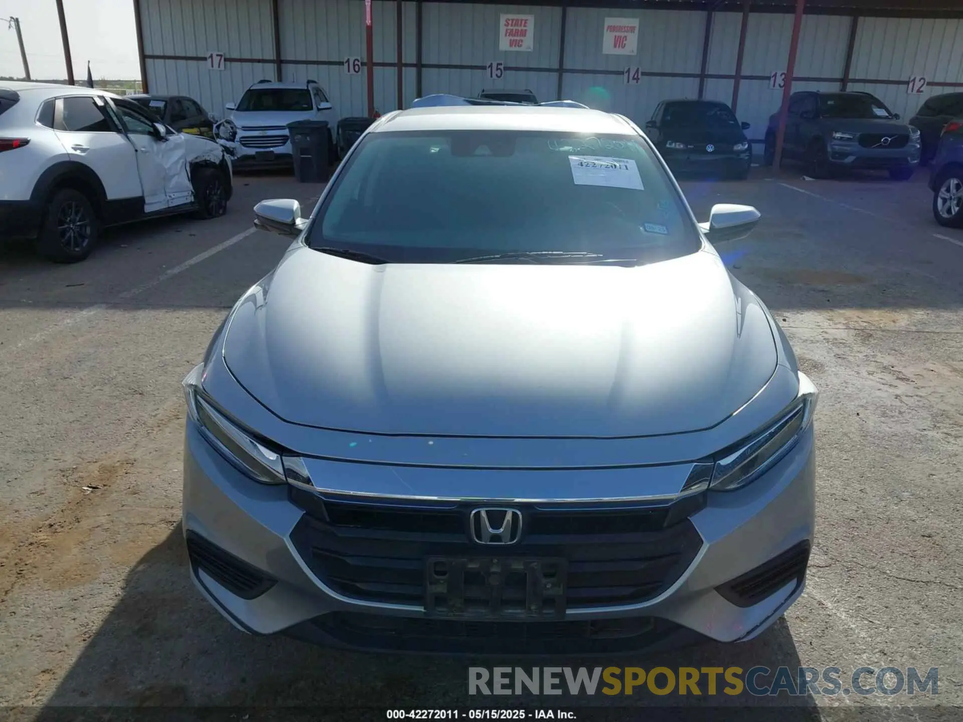 12 Photograph of a damaged car 19XZE4F57KE018251 HONDA INSIGHT 2019