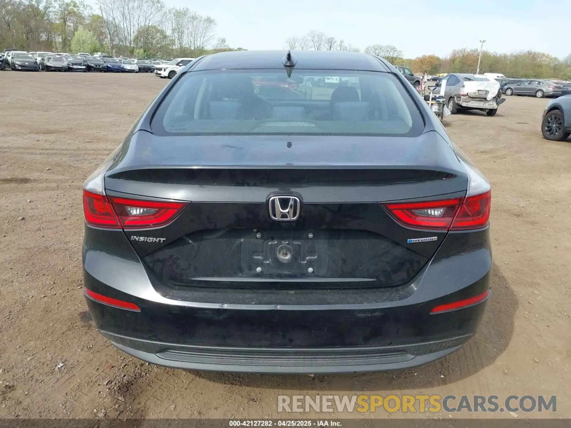 16 Photograph of a damaged car 19XZE4F58KE024446 HONDA INSIGHT 2019