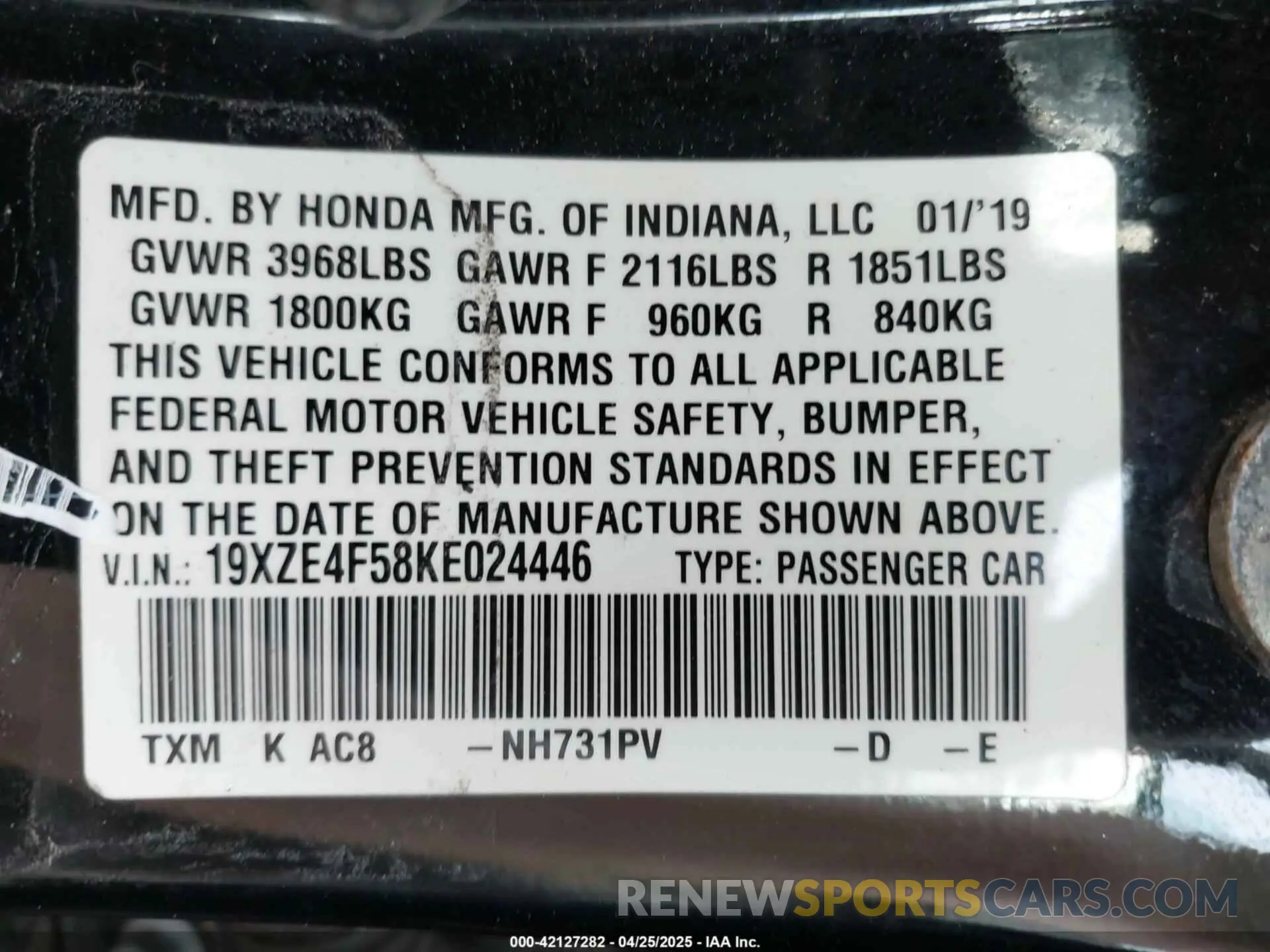 9 Photograph of a damaged car 19XZE4F58KE024446 HONDA INSIGHT 2019