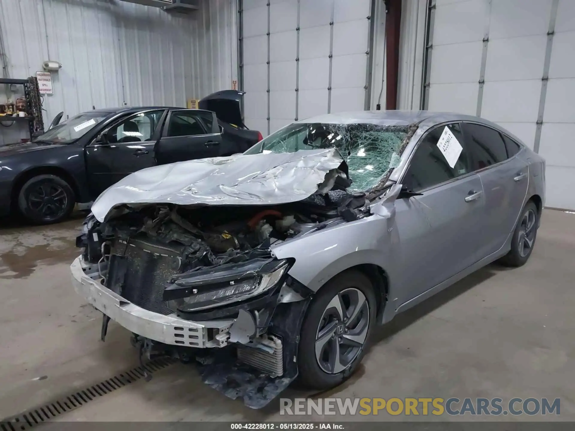 2 Photograph of a damaged car 19XZE4F59KE001869 HONDA INSIGHT 2019
