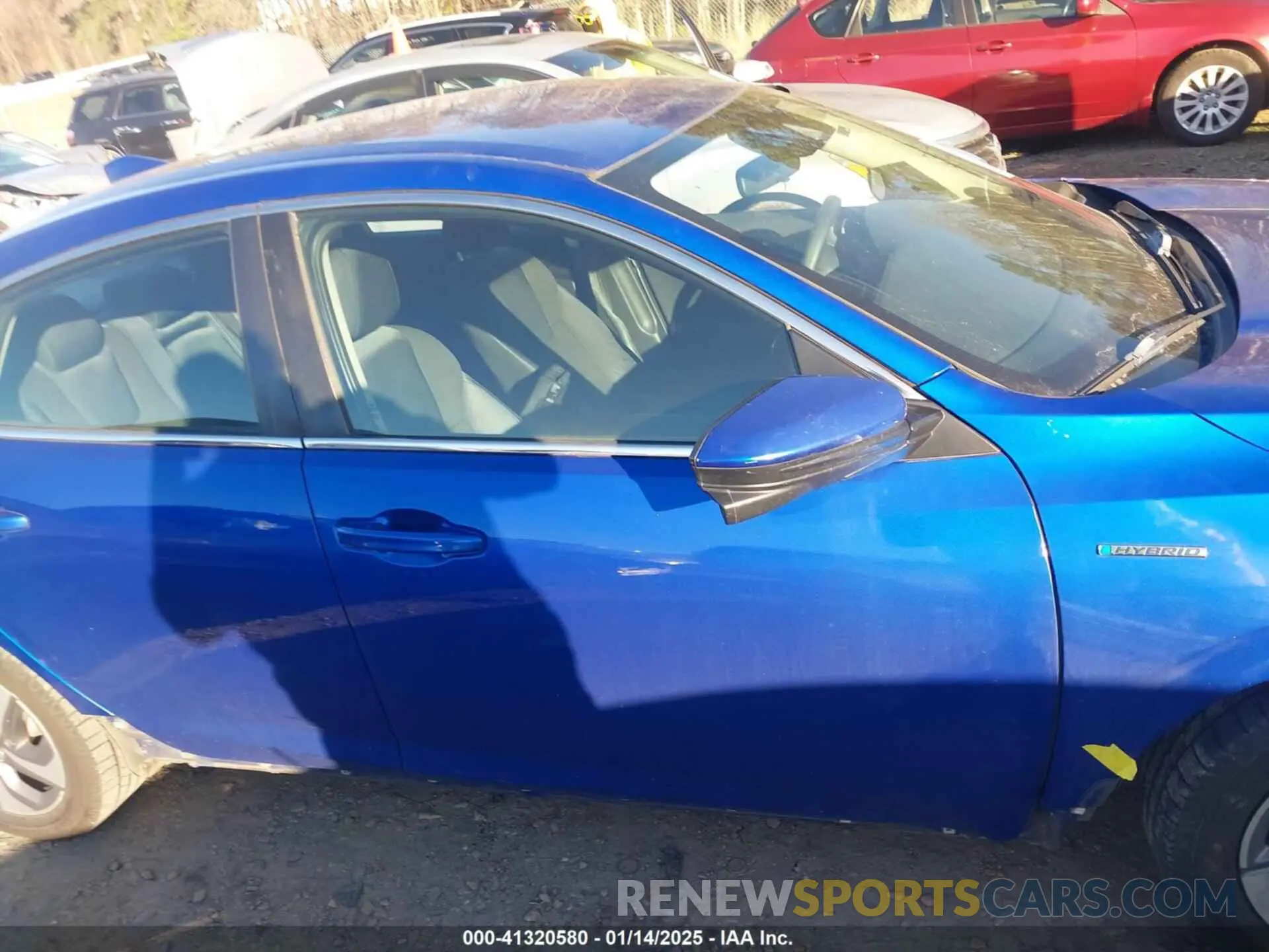 14 Photograph of a damaged car 19XZE4F59KE007669 HONDA INSIGHT 2019