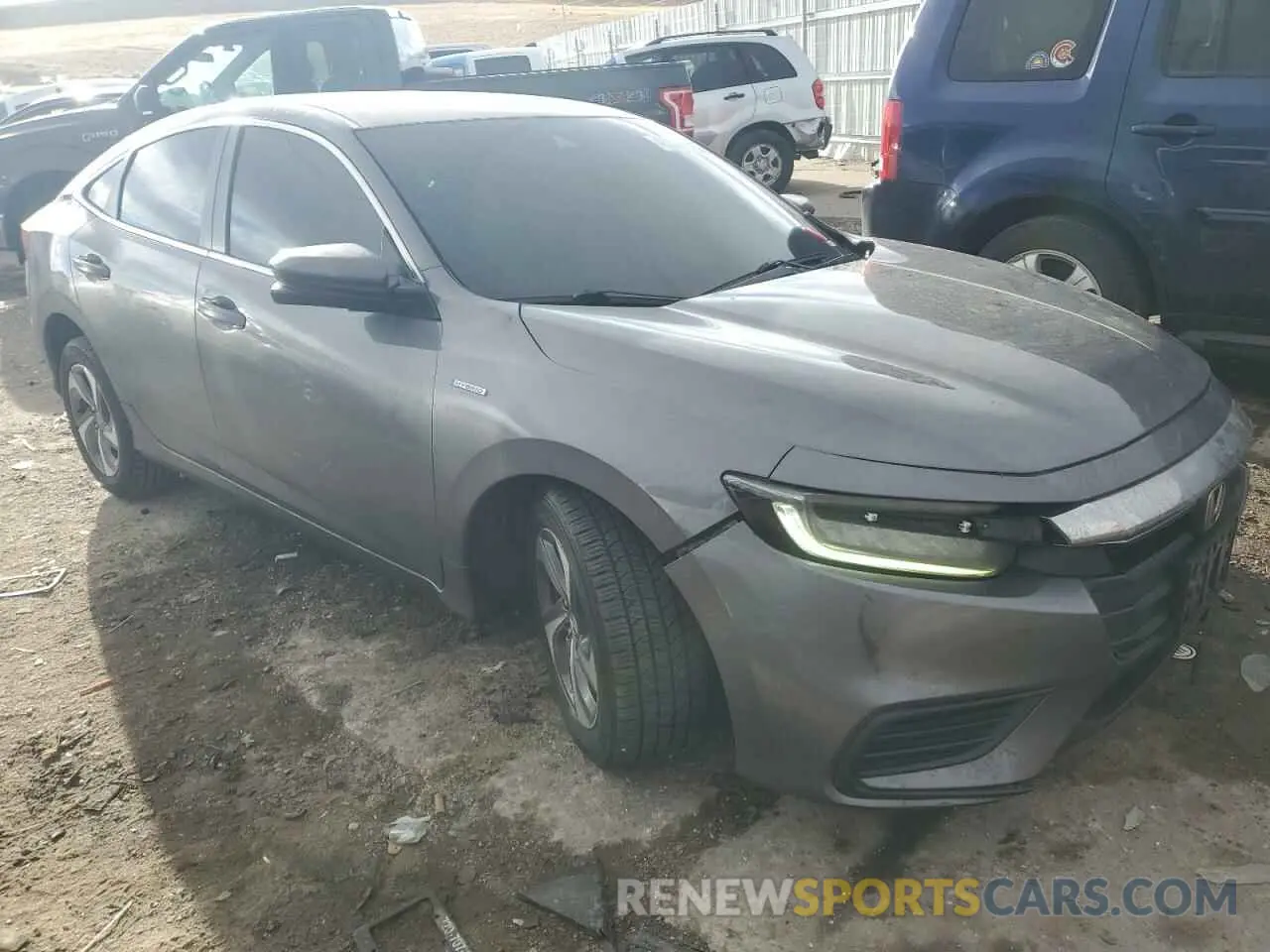 4 Photograph of a damaged car 19XZE4F5XKE031351 HONDA INSIGHT 2019
