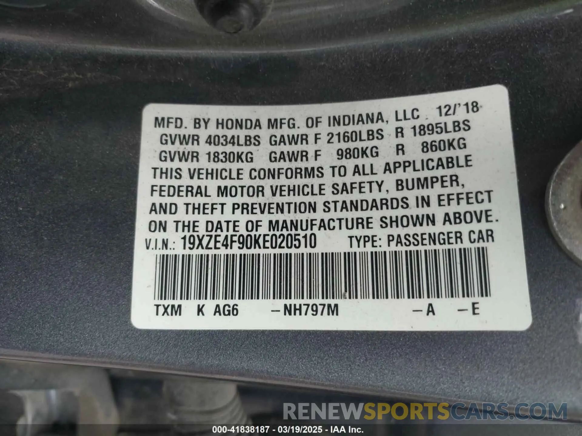 9 Photograph of a damaged car 19XZE4F90KE020510 HONDA INSIGHT 2019